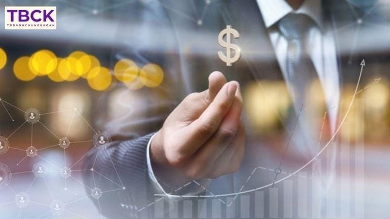 Nhà đầu tư nên làm gì khi lãi suất huy động biến động?